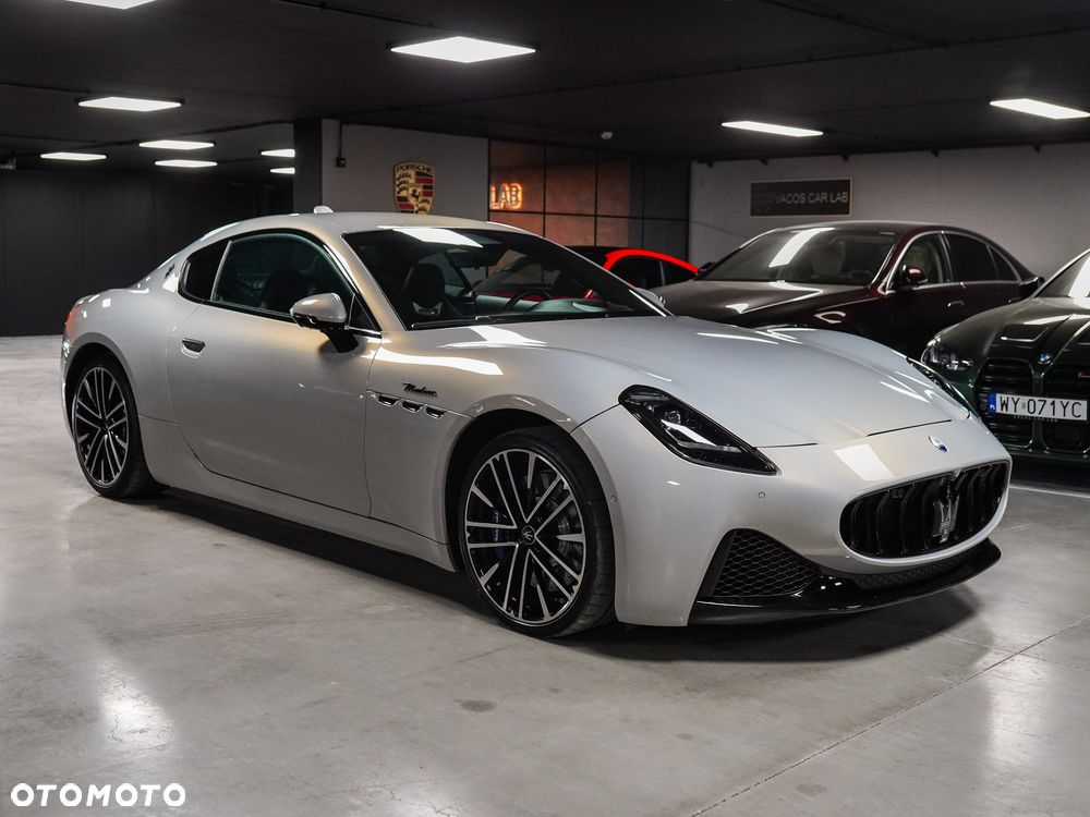 Maserati GranTurismo - 18