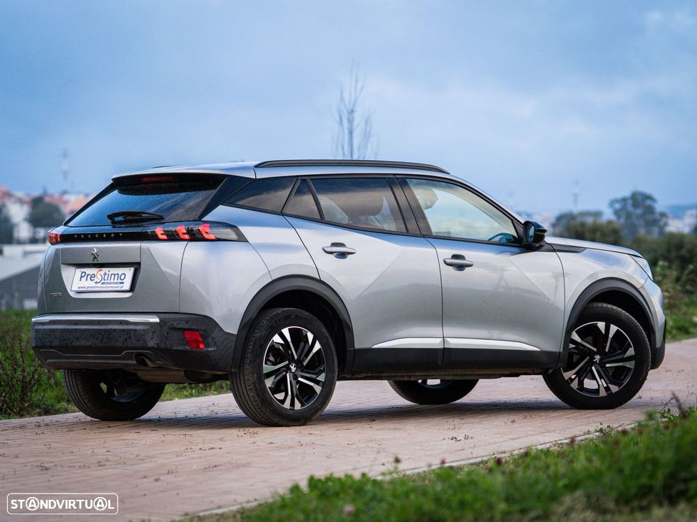 Peugeot 2008 1.2 PureTech Allure - 16