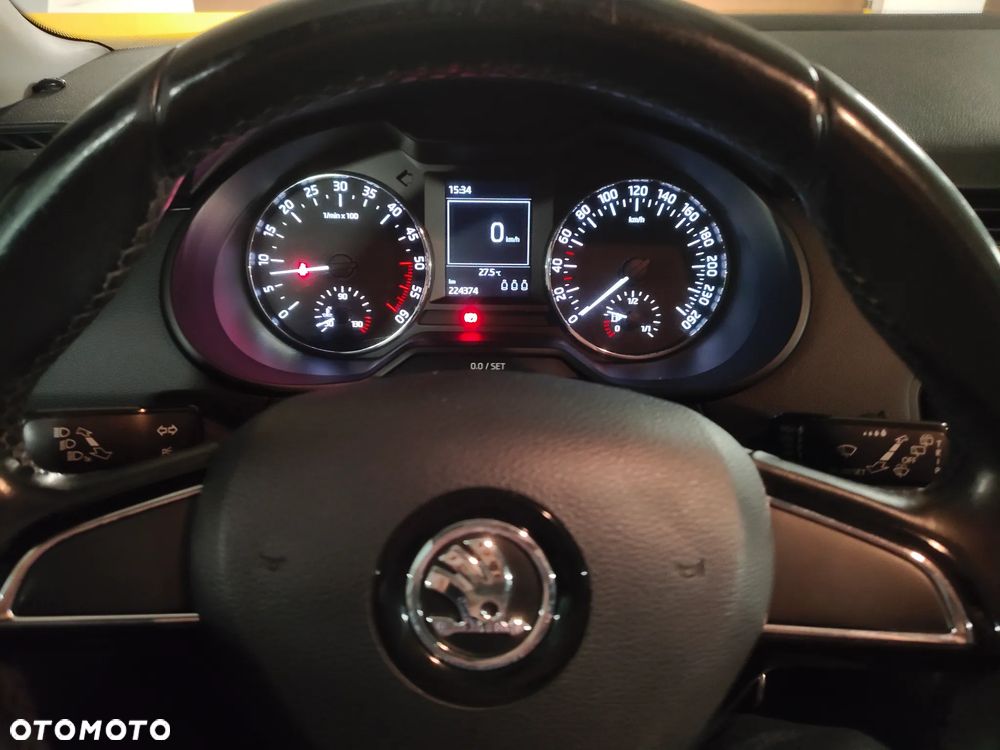 Skoda Octavia 1.6 TDI Active - 12