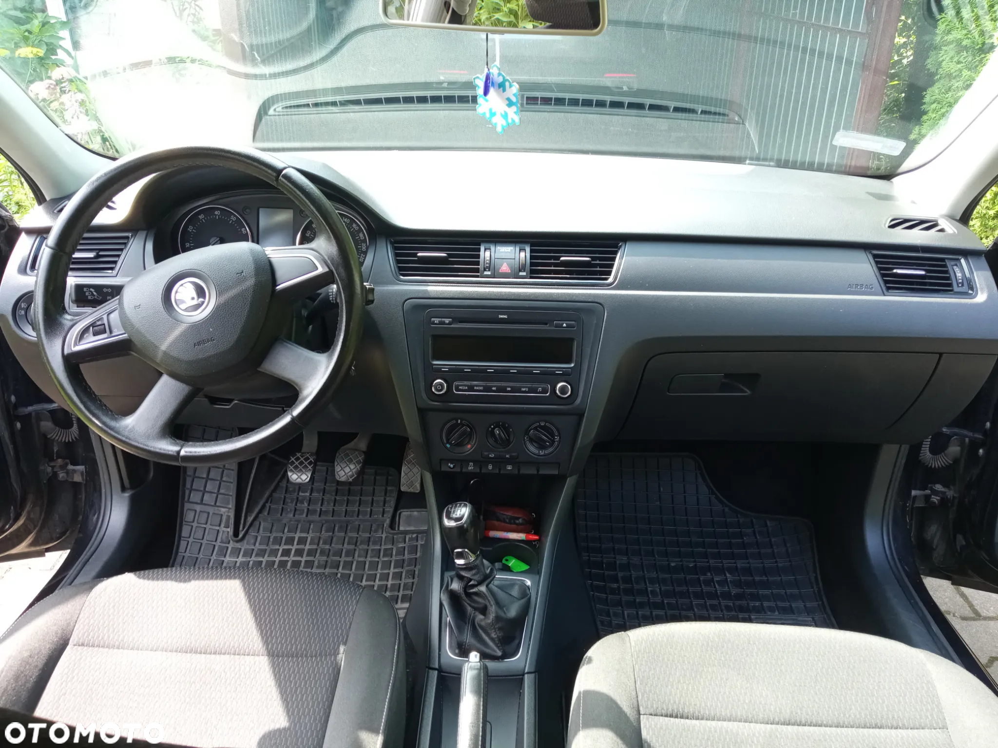 Skoda RAPID 1.2 TSI Active - 8