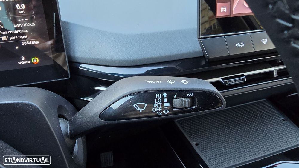 MG MG4 64 kWh Luxury - 17