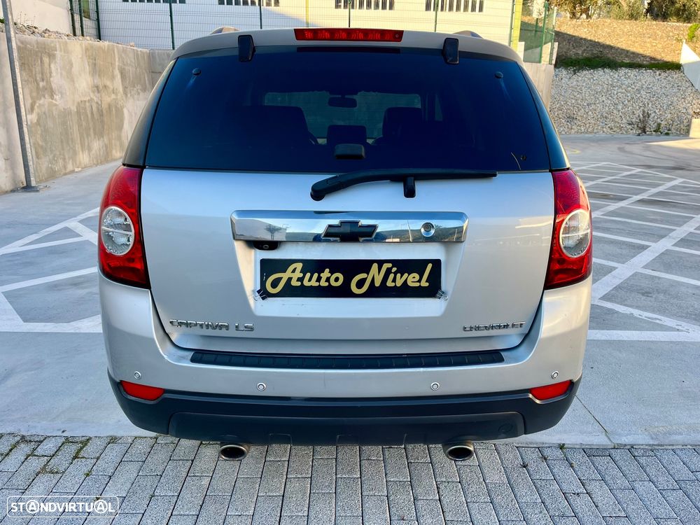 Chevrolet Captiva 2.0 VCDi Seven 7L - 12