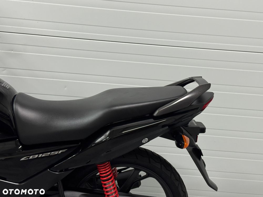 Honda CBF - 19