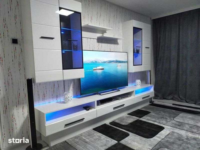 Apartament 3 camere,zona Buzaului,conf. 1 ,70 mp,vand-variante cu casa — fotografia 1