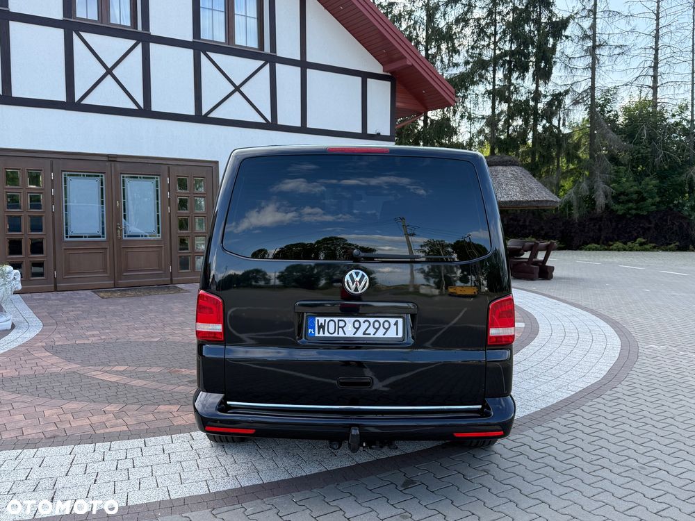Volkswagen Multivan - 11