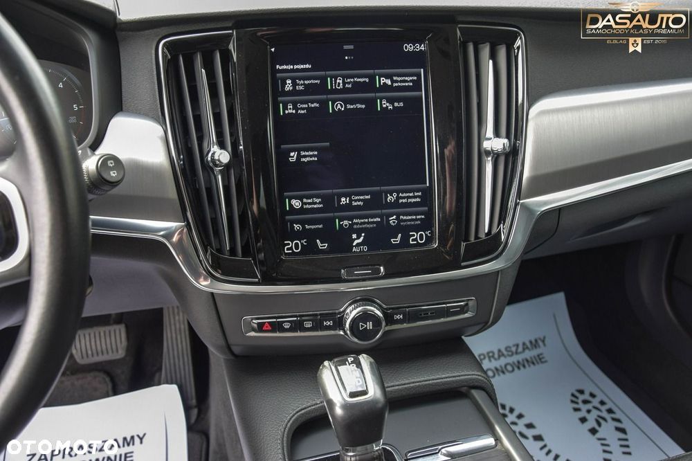 Volvo V90 D5 SCR AWD Inscription - 22