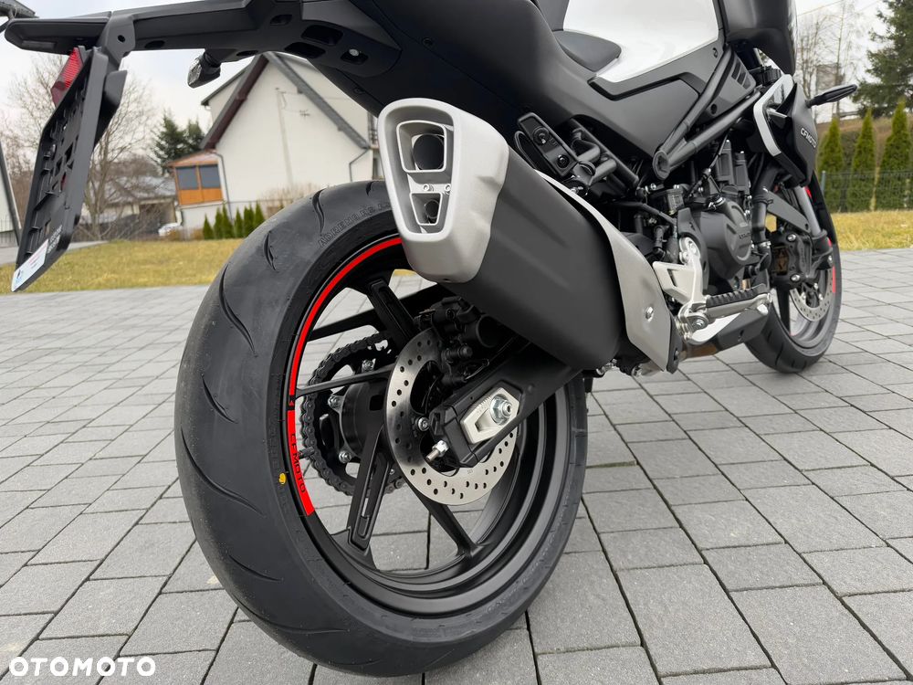 CFMoto 450NK - 8
