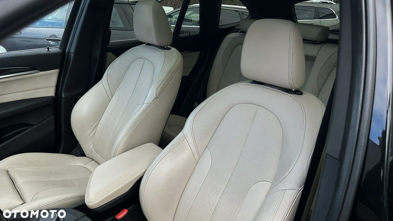 BMW X1 - 10