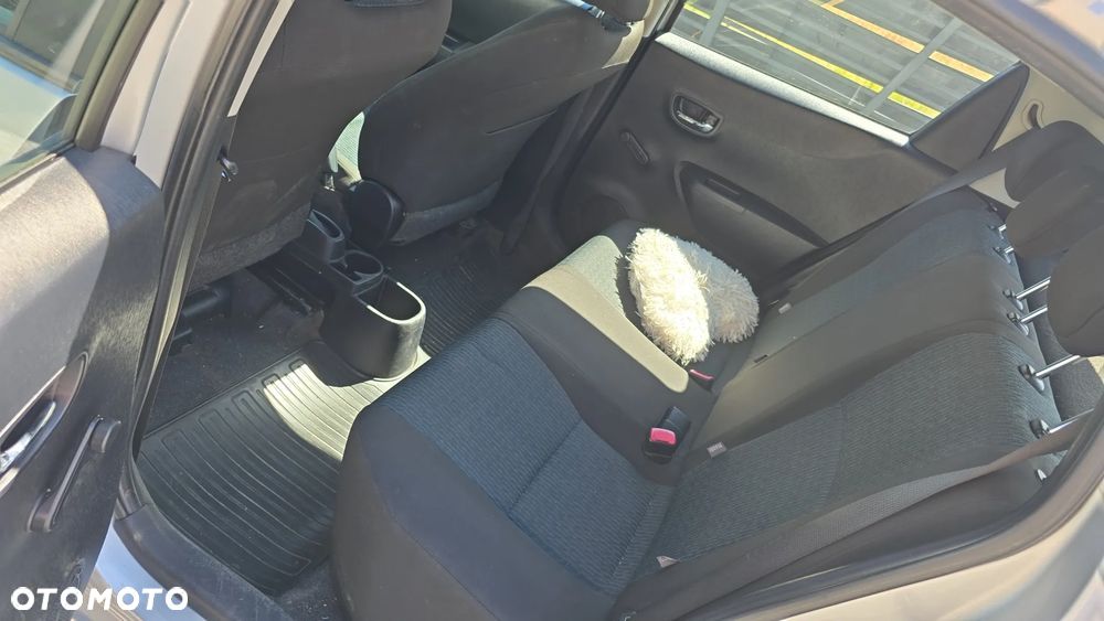 Toyota Yaris 1.33 Premium - 7