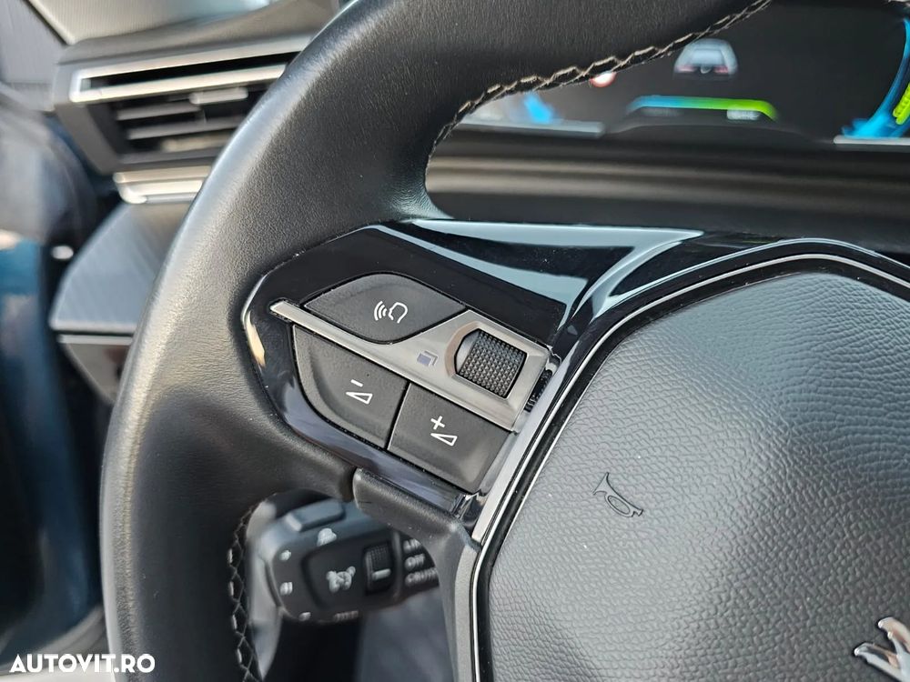Peugeot 508 Plug-In Hybrid 225 e-EAT8 Allure Pack - 32