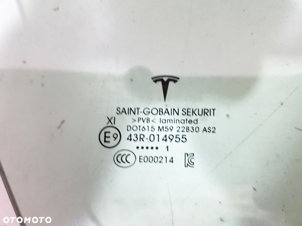 TESLA 3 SZYBA DRZWI PRZÓD PRZEDNICH PRAWA KLEJONA PODWÓJNA LAMINOWANA ORYG - 2