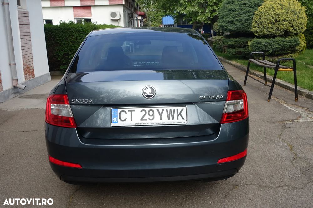 Skoda Octavia 1.4 TSI ELEGANCE - 2