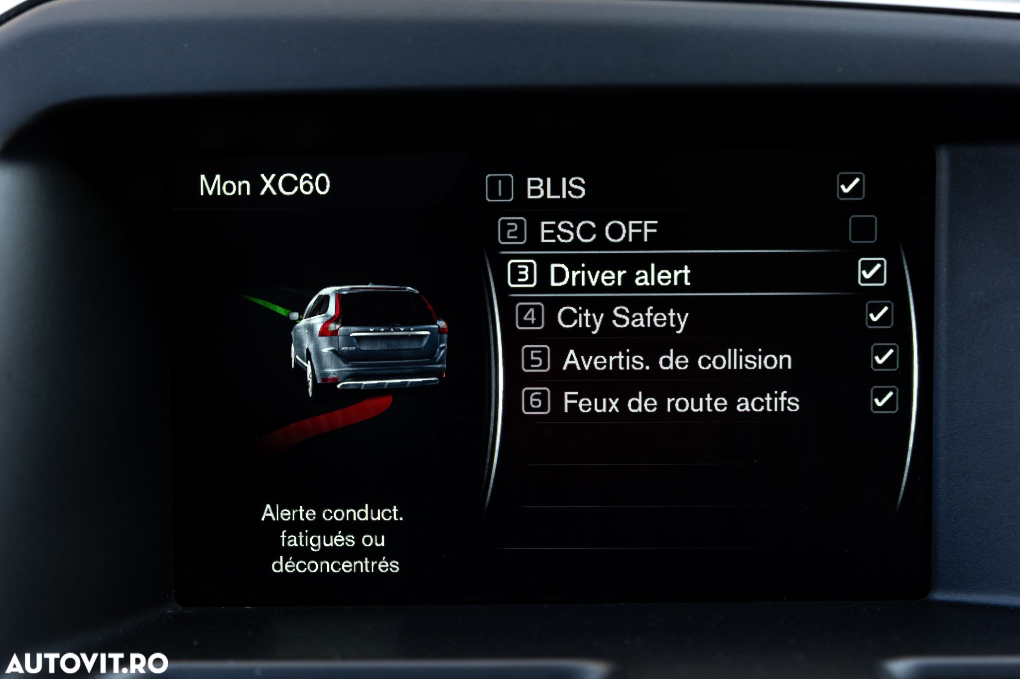Volvo XC 60 D4 Geartronic Summum - 32