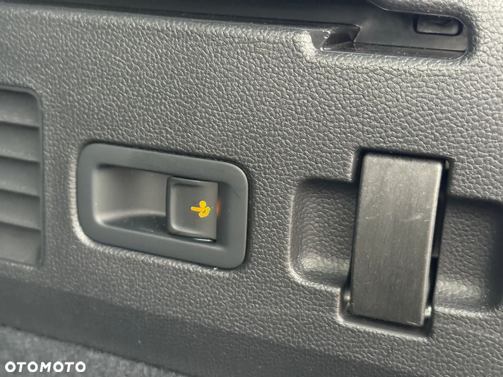 Volkswagen Arteon 2.0 TSI 4Motion R DSG - 6