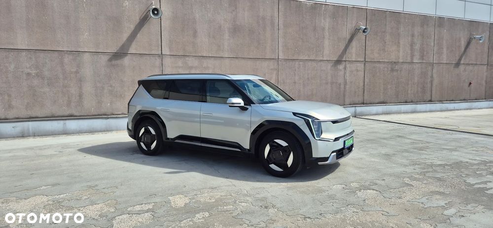 Kia EV9 99.8kWh Earth - 3