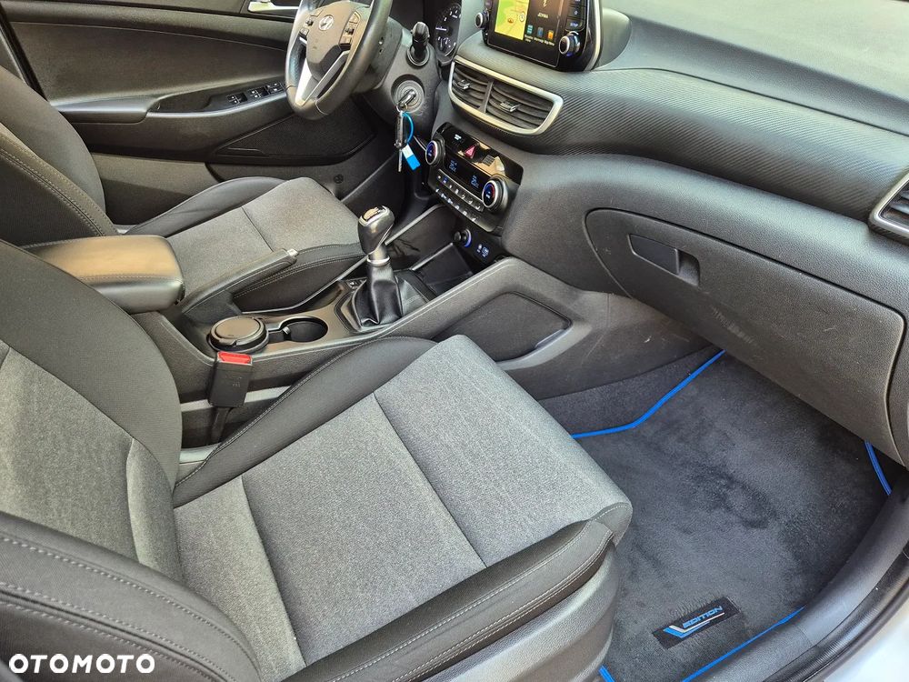 Hyundai Tucson - 25