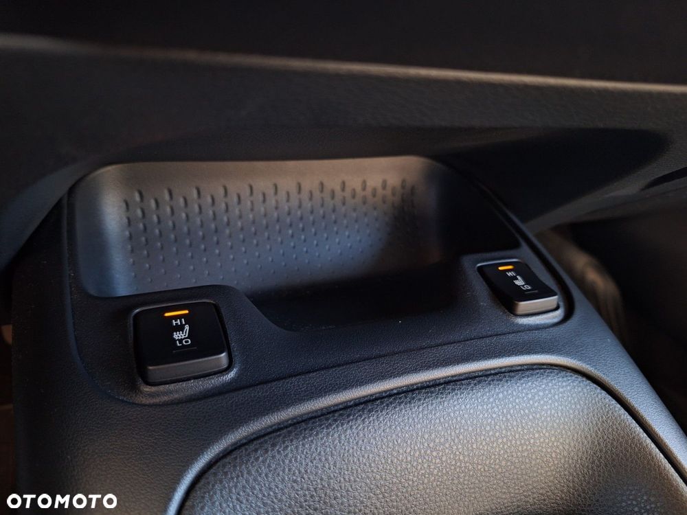 Toyota Corolla 1.8 Hybrid Comfort - 26