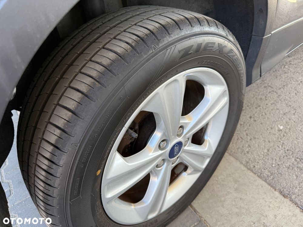 Ford Kuga 1.6 EcoBoost FWD Titanium ASS - 18