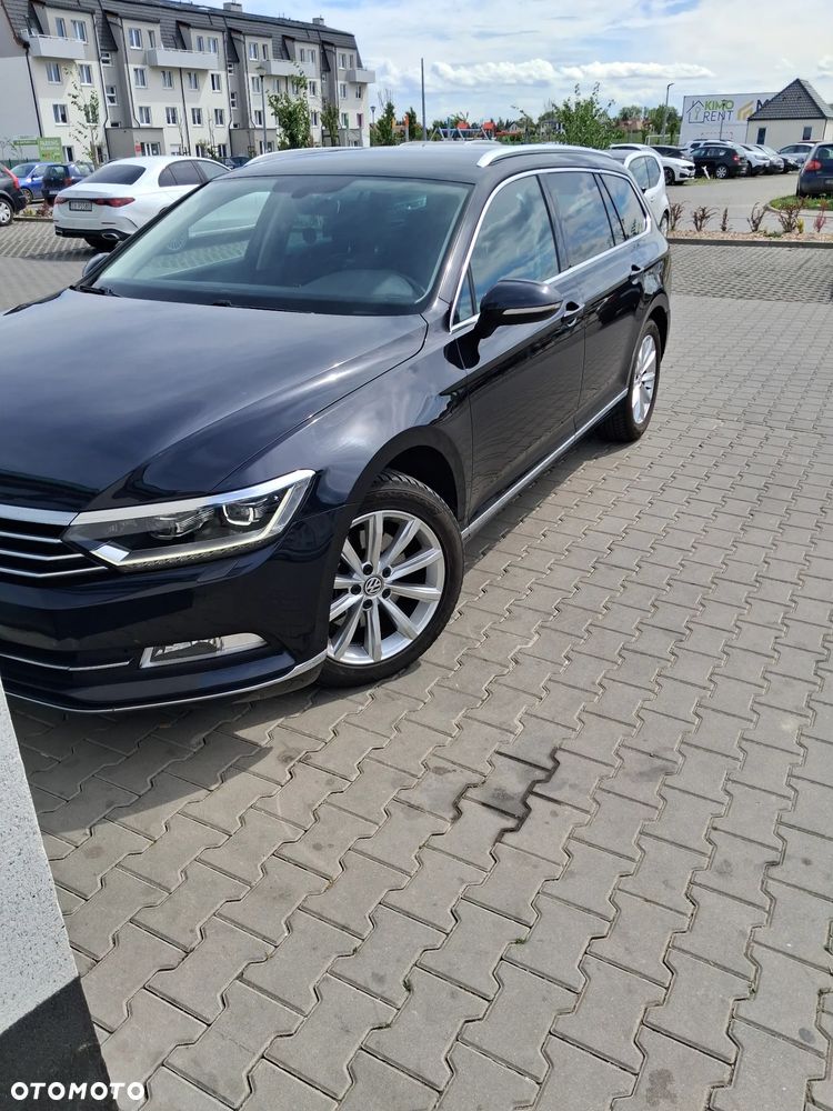 Volkswagen Passat 1.6 TDI SCR DSG Business - 5