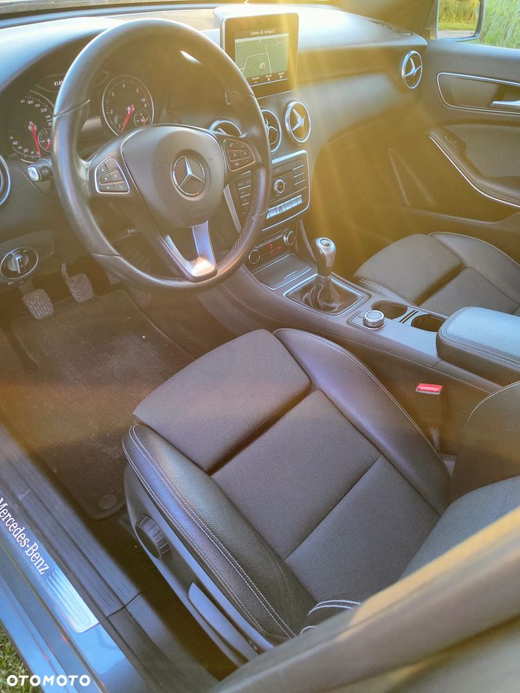 Mercedes-Benz Klasa A 160 d Activity Edition - 18