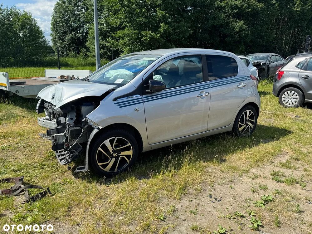 Peugeot 108 PureTech 82 Top Roland Garros - 4