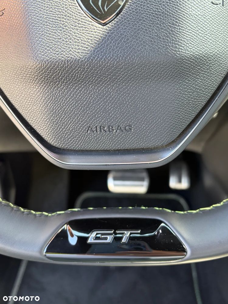 Peugeot 208 1.2 mHEV GT - 21