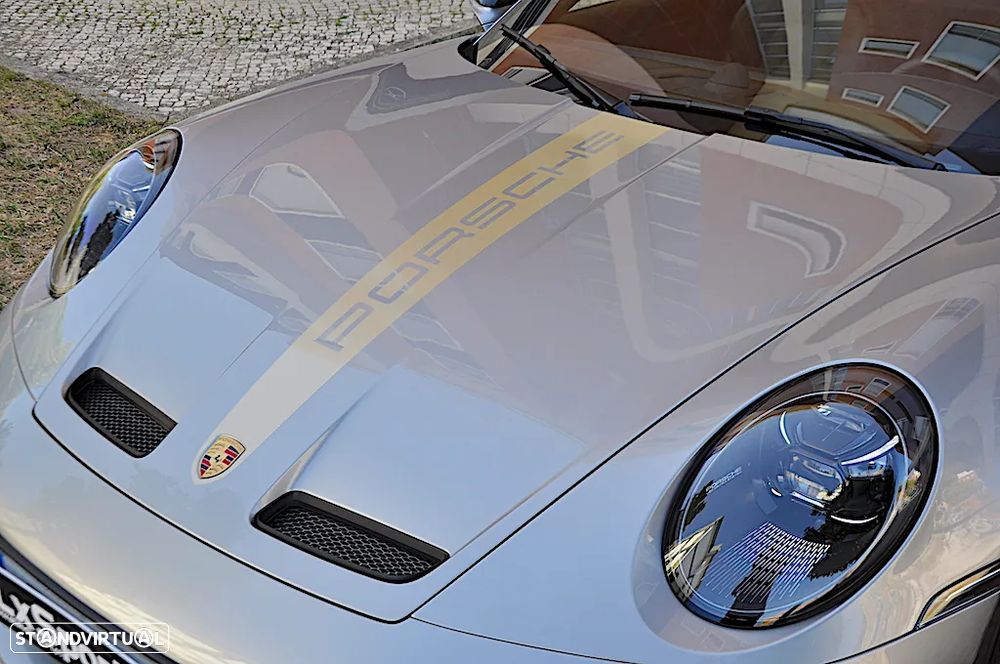 Porsche 911 (992) GT3 Touring Package - 10