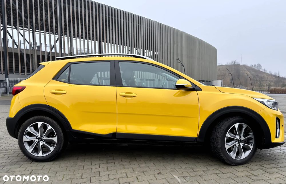 Kia Stonic 1.0 T-GDI MHEV L - 12