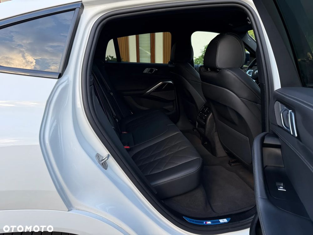 BMW X6 xDrive30d mHEV sport - 13