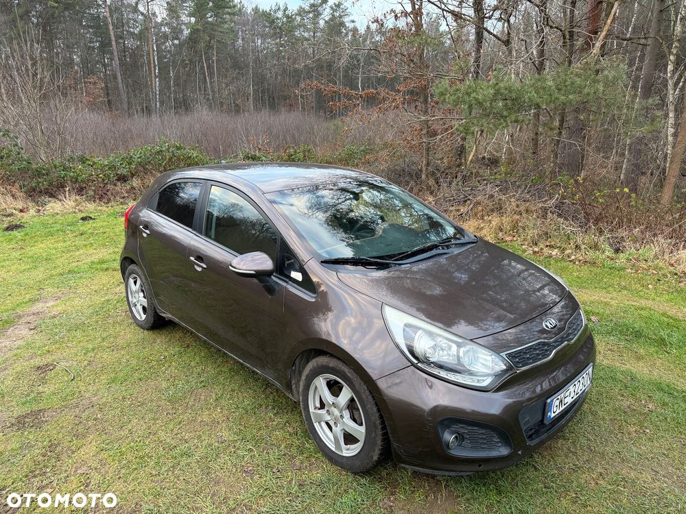 Kia Rio 1.2 XL - 1
