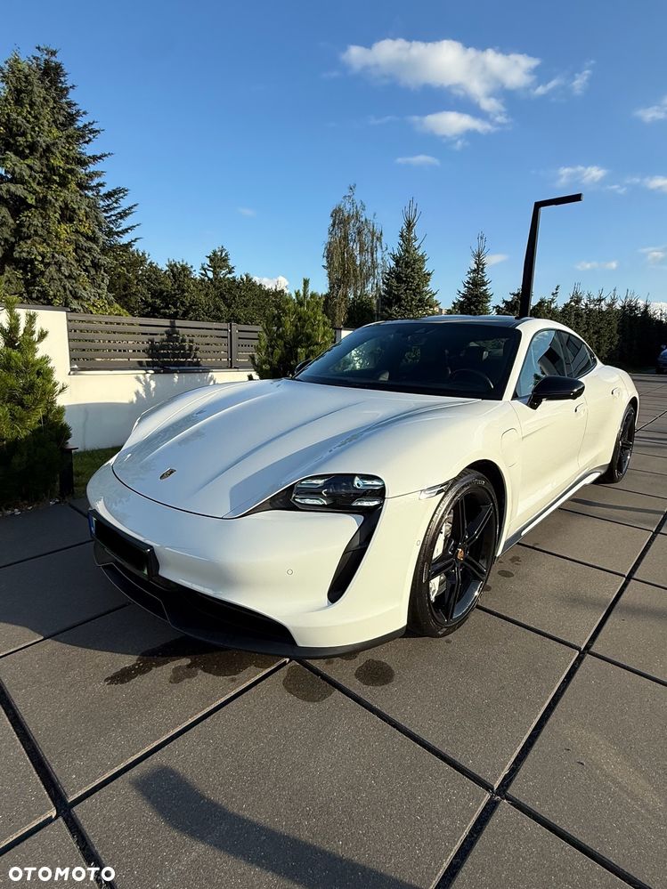 Porsche Taycan 4S Performance Plus - 5
