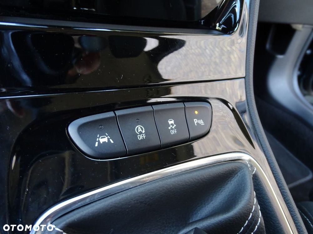 Opel Astra 1.4 Turbo Innovation - 31