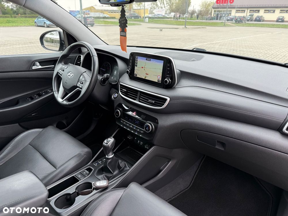 Hyundai Tucson 1.6 CRDi Comfort 2WD - 19