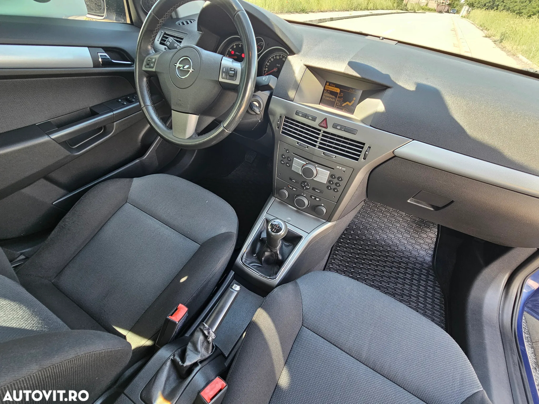 Opel Astra Classic 1.6i - 8