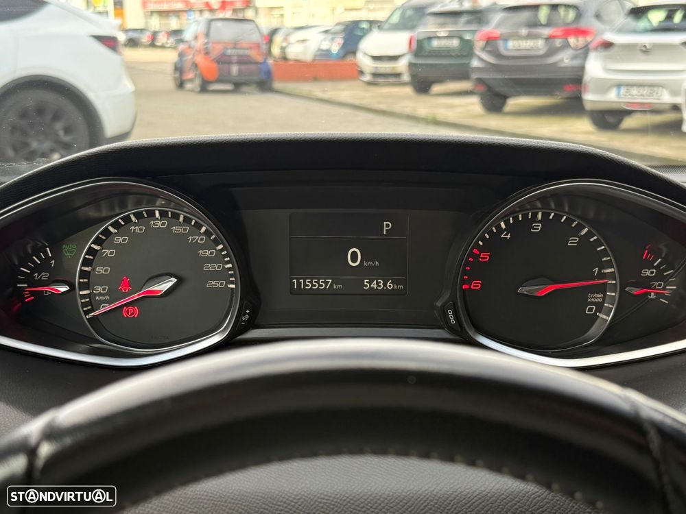 Peugeot 308 SW 1.5 BlueHDi Style EAT8 - 12