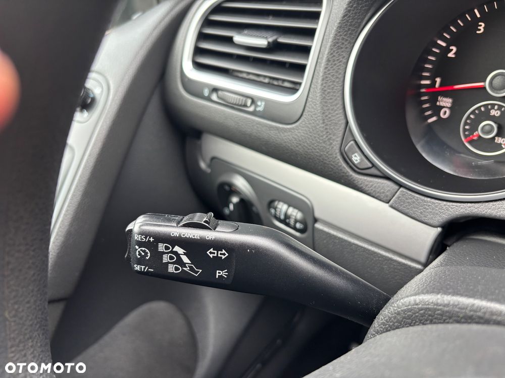 Volkswagen Golf 1.4 Team - 21