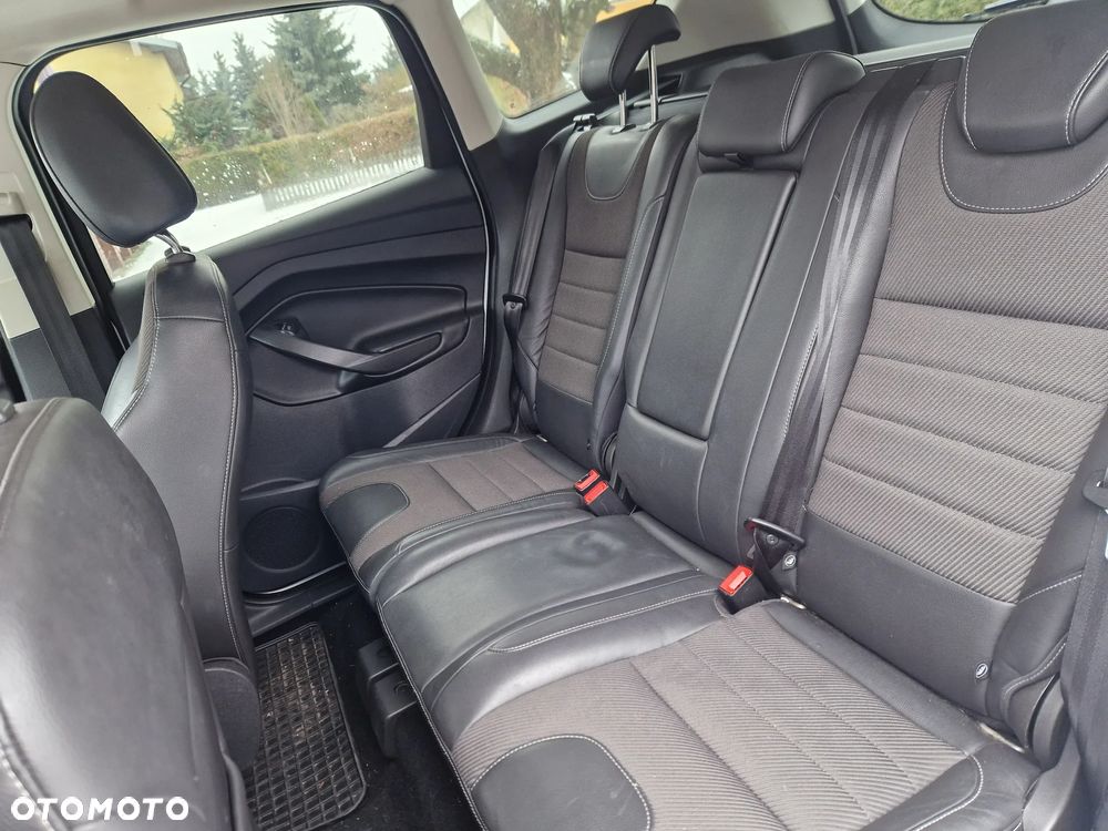 Ford Kuga 2.0 TDCi 2x4 SYNC - 11