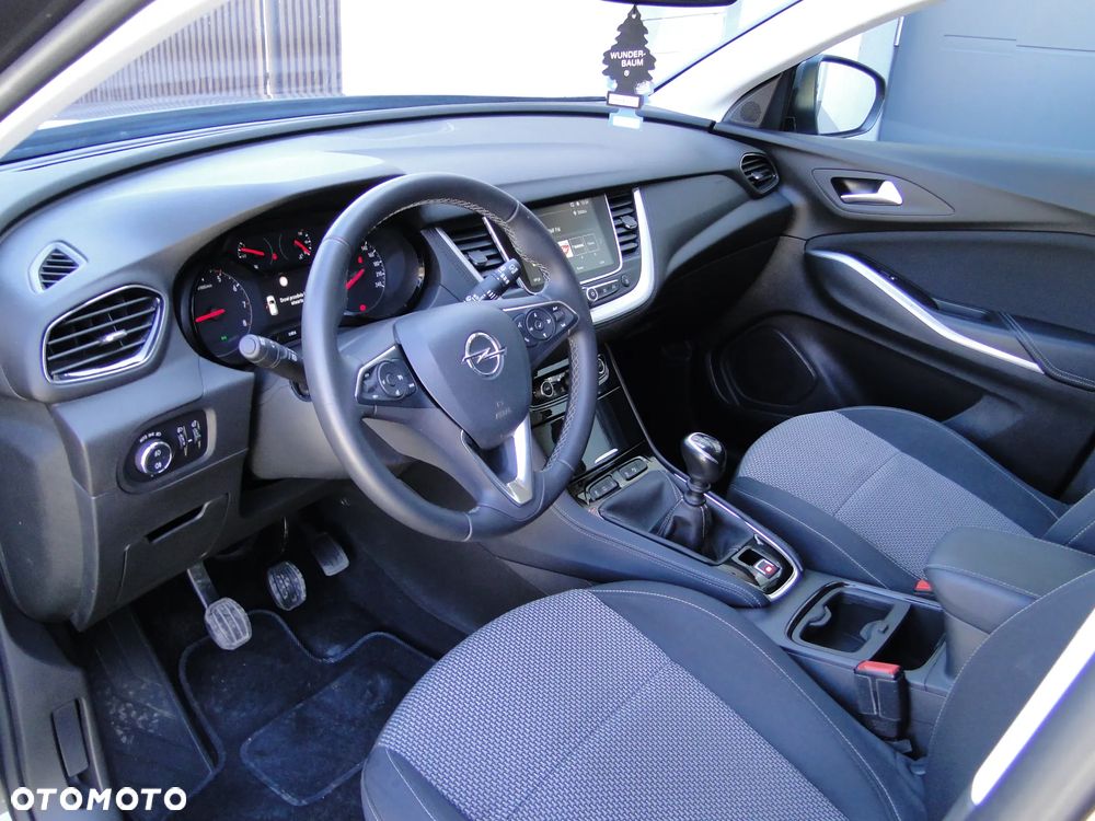 Opel Grandland X 1.5 CDTI Design Line S&S - 17