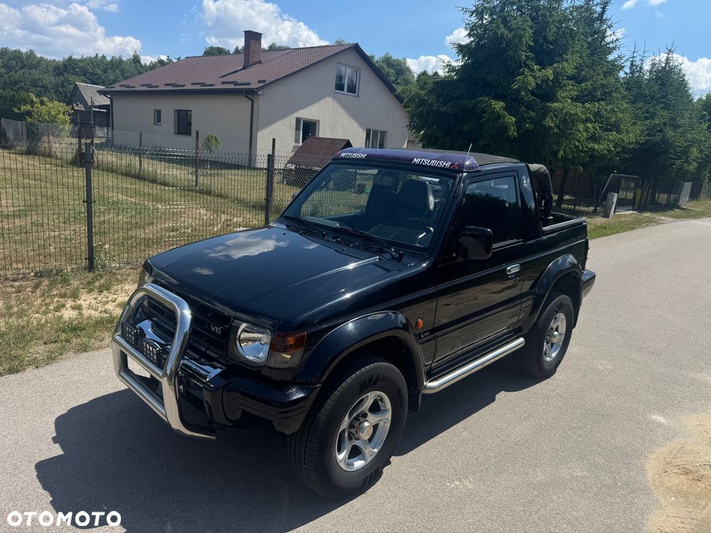 Mitsubishi Pajero Sport - 8