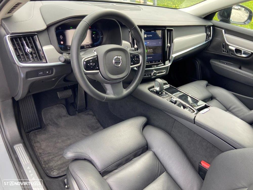 Volvo V90 2.0 T6 PHEV Plus Dark AWD - 7