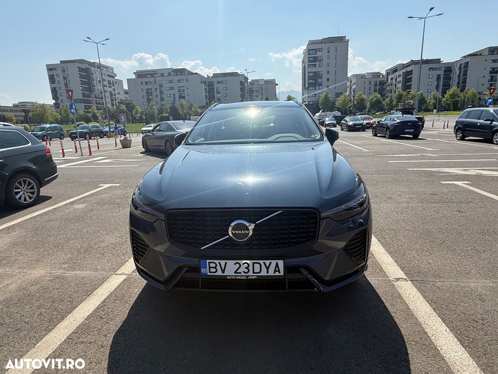 Volvo XC 60 B4 MHEV AT8 FWD R-Design - 5
