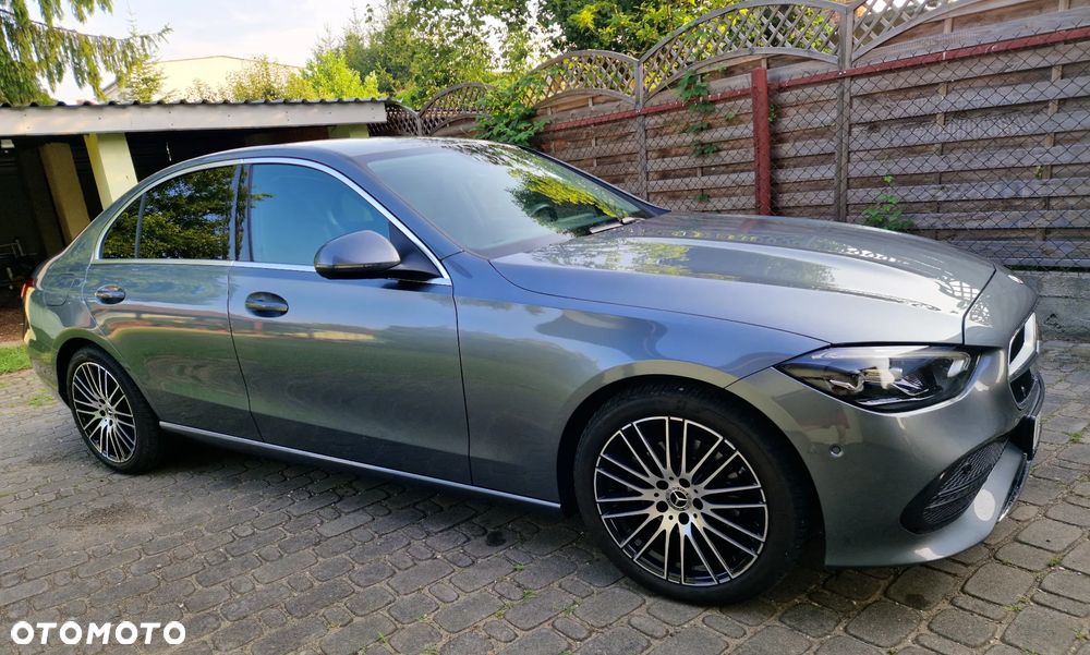 Mercedes-Benz C-Class 2022 photo 2