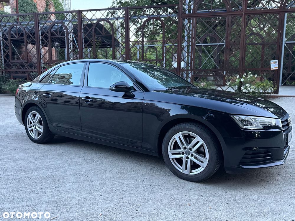 Audi A4 Limousine 2.0 TDI ultra design - 7