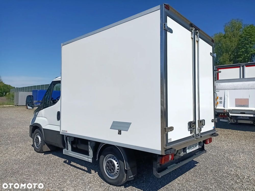Iveco 35S16 Chłodnia FRC 3 osobowy Polski Salon - 7