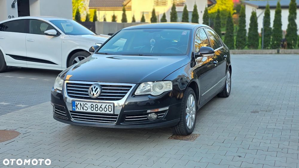 Volkswagen Passat 2.0 FSI Comfortline - 1