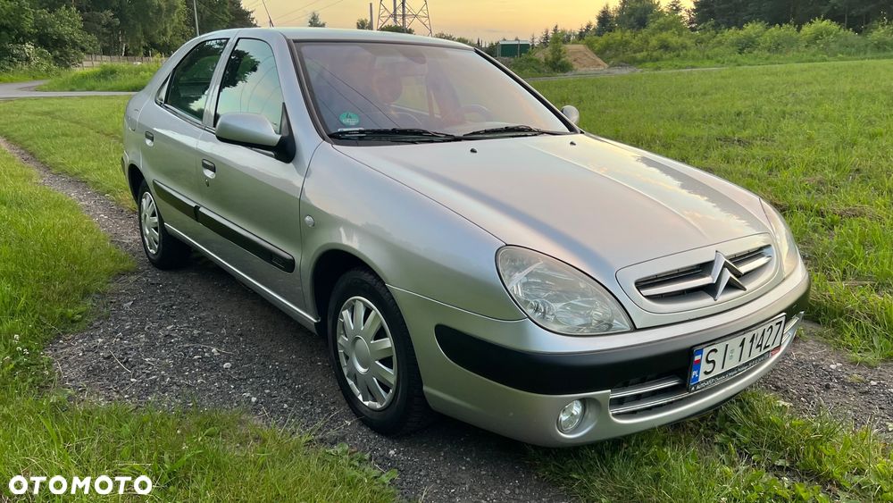 Citroën Xsara 1.6i Exclusive - 1