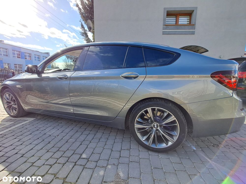BMW Seria 5 530d - 28