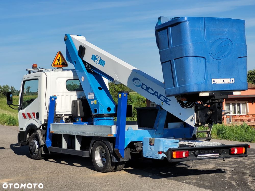 Nissan Cabstar Maxity - 8