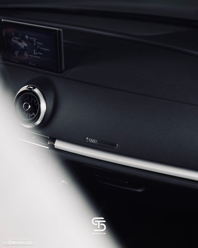 Audi A3 Sportback 30 TFSI S line - 18