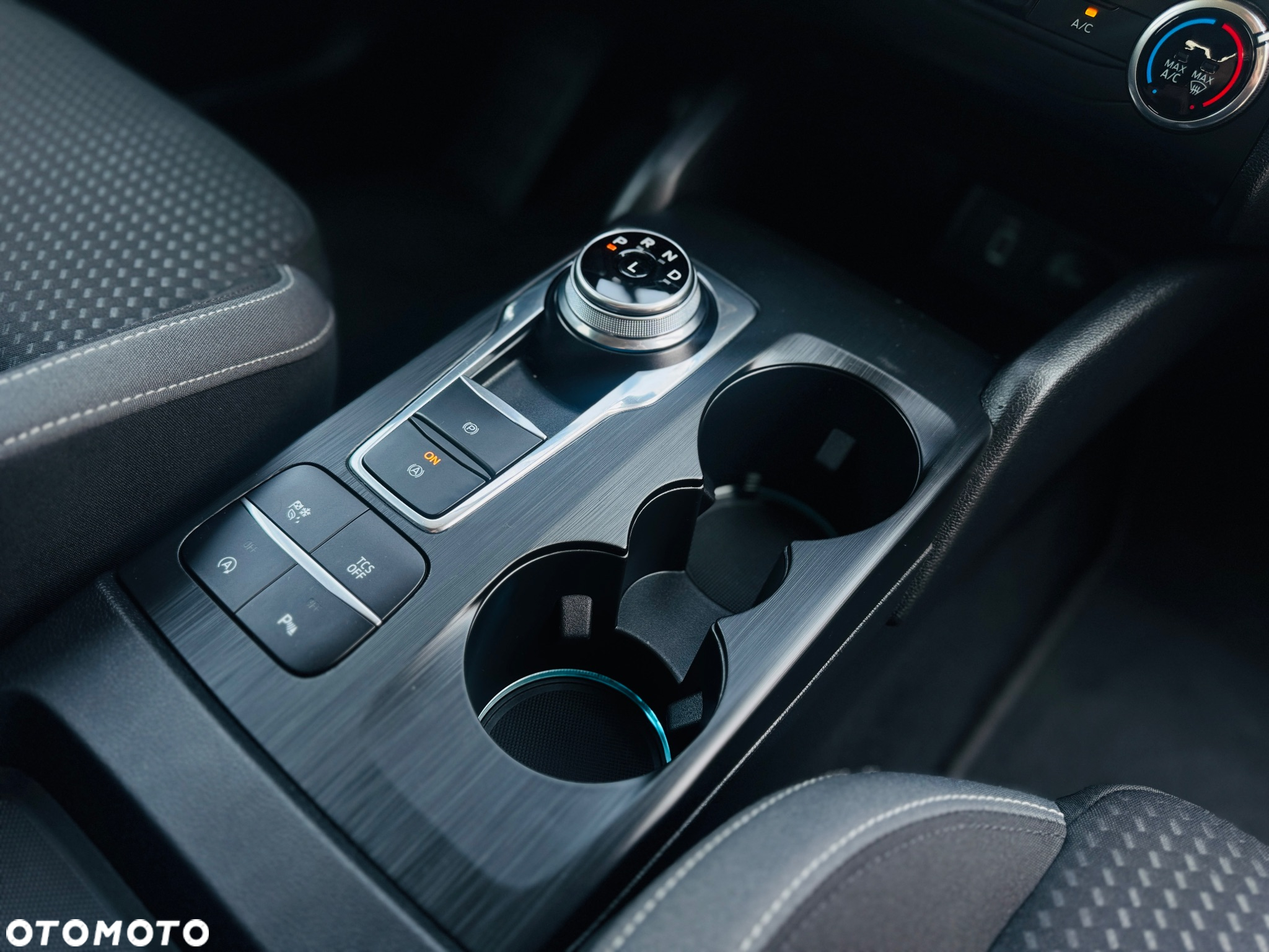 Ford Focus 1.5 EcoBlue Start-Stopp-System TITANIUM - 7